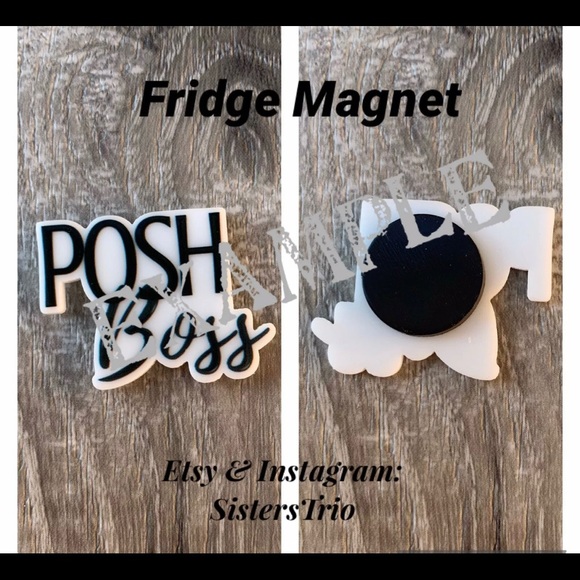 Sanrio Hello Kitty Bear Pink Retractable Badge Holder - Picture 2 of 5